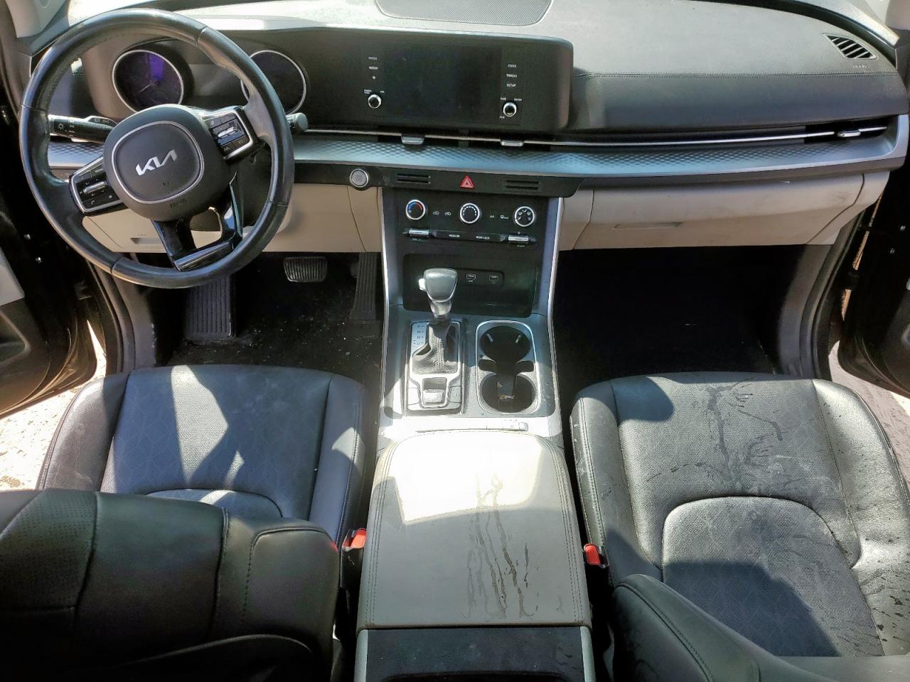 2022 Kia Carnival Lx VIN: KNDNB4H31N6114468 Lot: 81662555