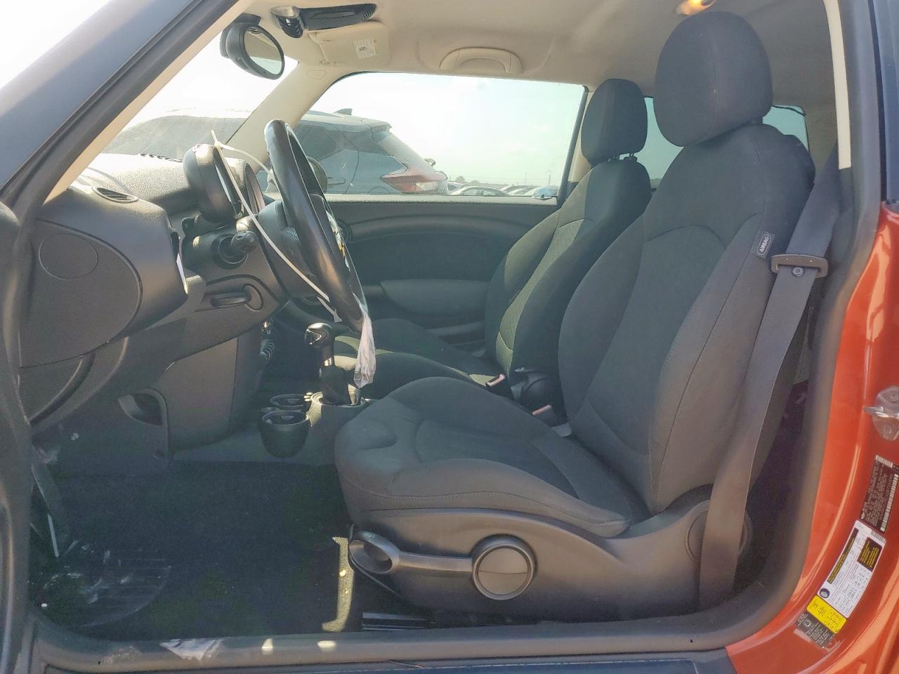 2011 Mini Cooper VIN: WMWSU3C52BT251090 Lot: 91665685