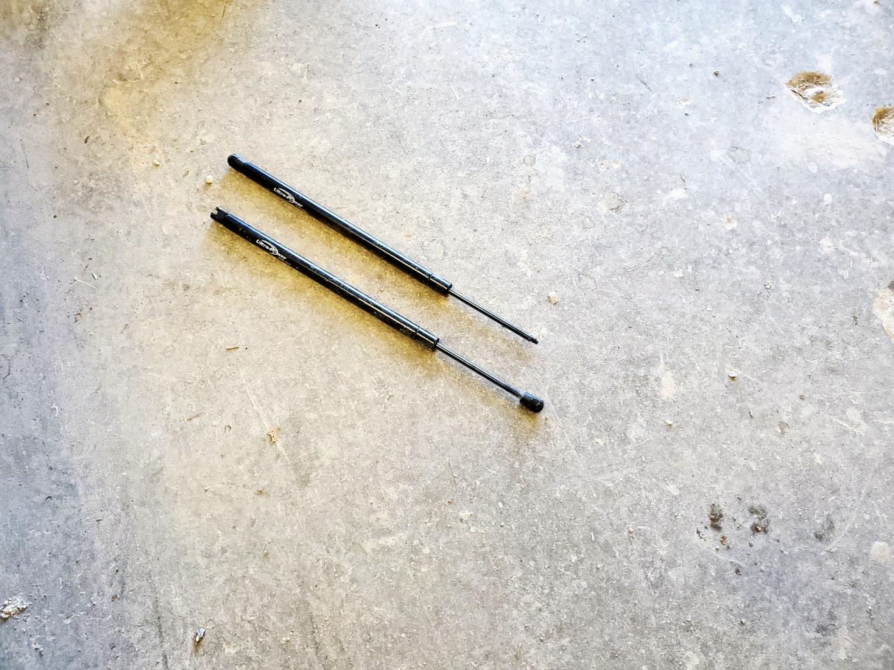 2008 Saturn Sky Redline VIN: 1G8MG35X08Y101521 Lot: 84010915