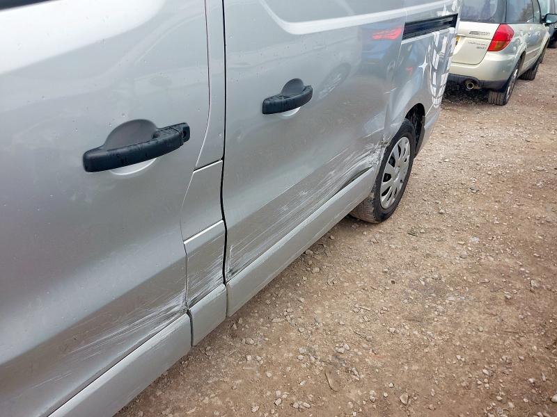2015 VAUXHALL VIVARO 2700 SPORTIVE CDTI 