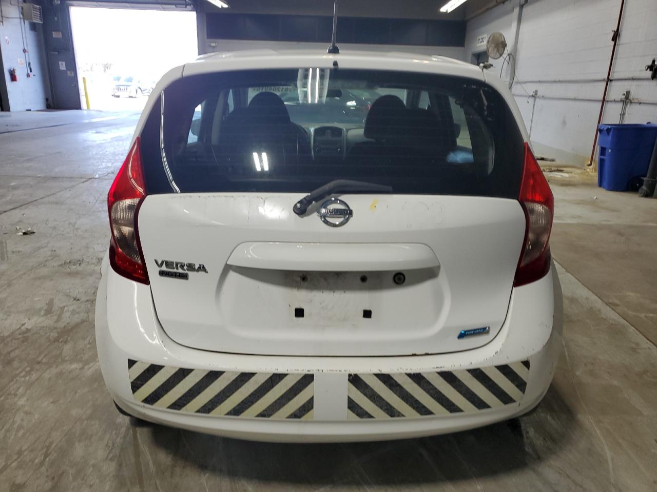 2015 Nissan Versa Note S VIN: 3N1CE2CP9FL408806 Lot: 81204915