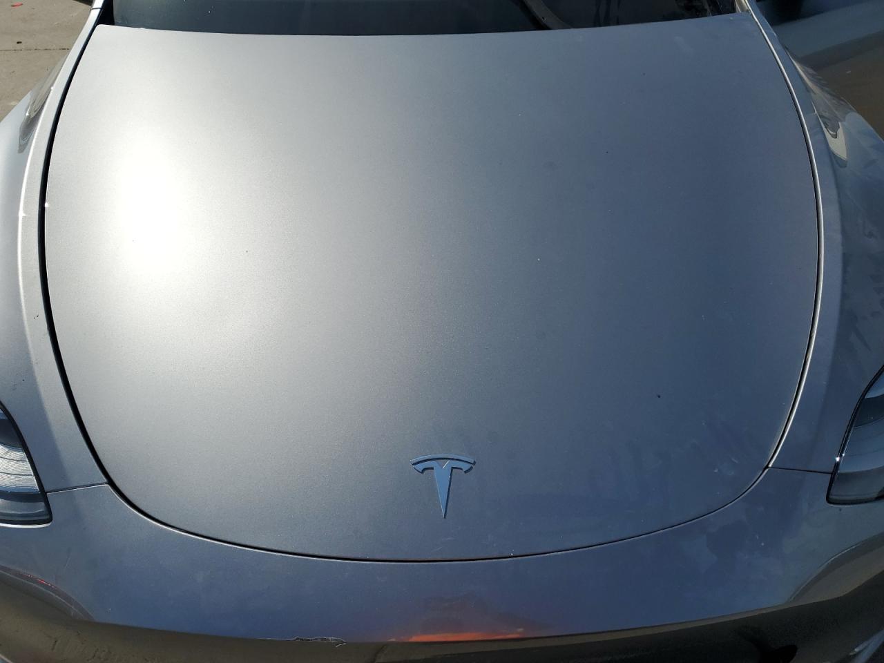 2024 Tesla Model Y VIN: 7SAYGDED8RF158217 Lot: 69256675