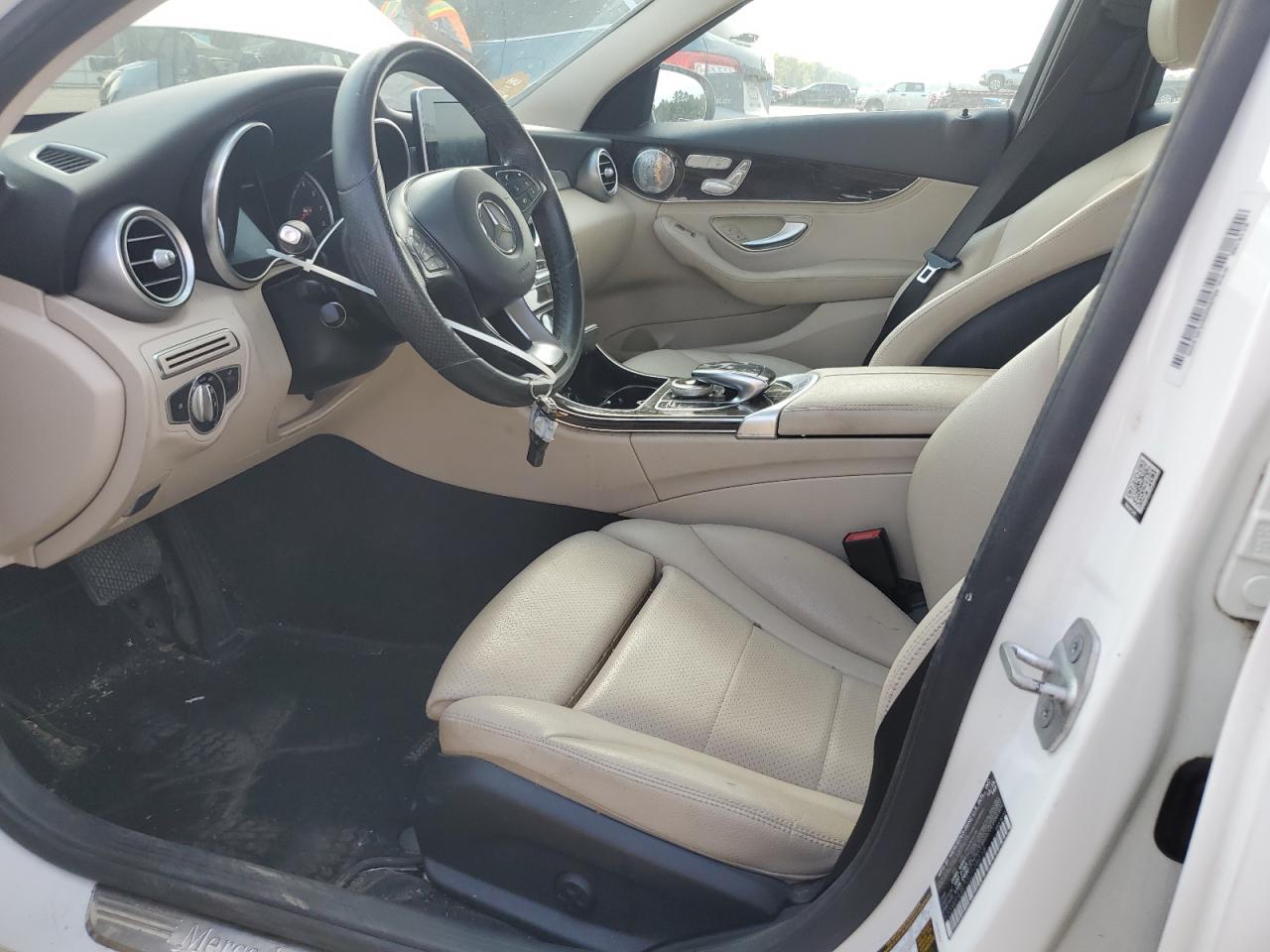 2016 Mercedes-Benz C 300 VIN: 55SWF4JB7GU128018 Lot: 80902225