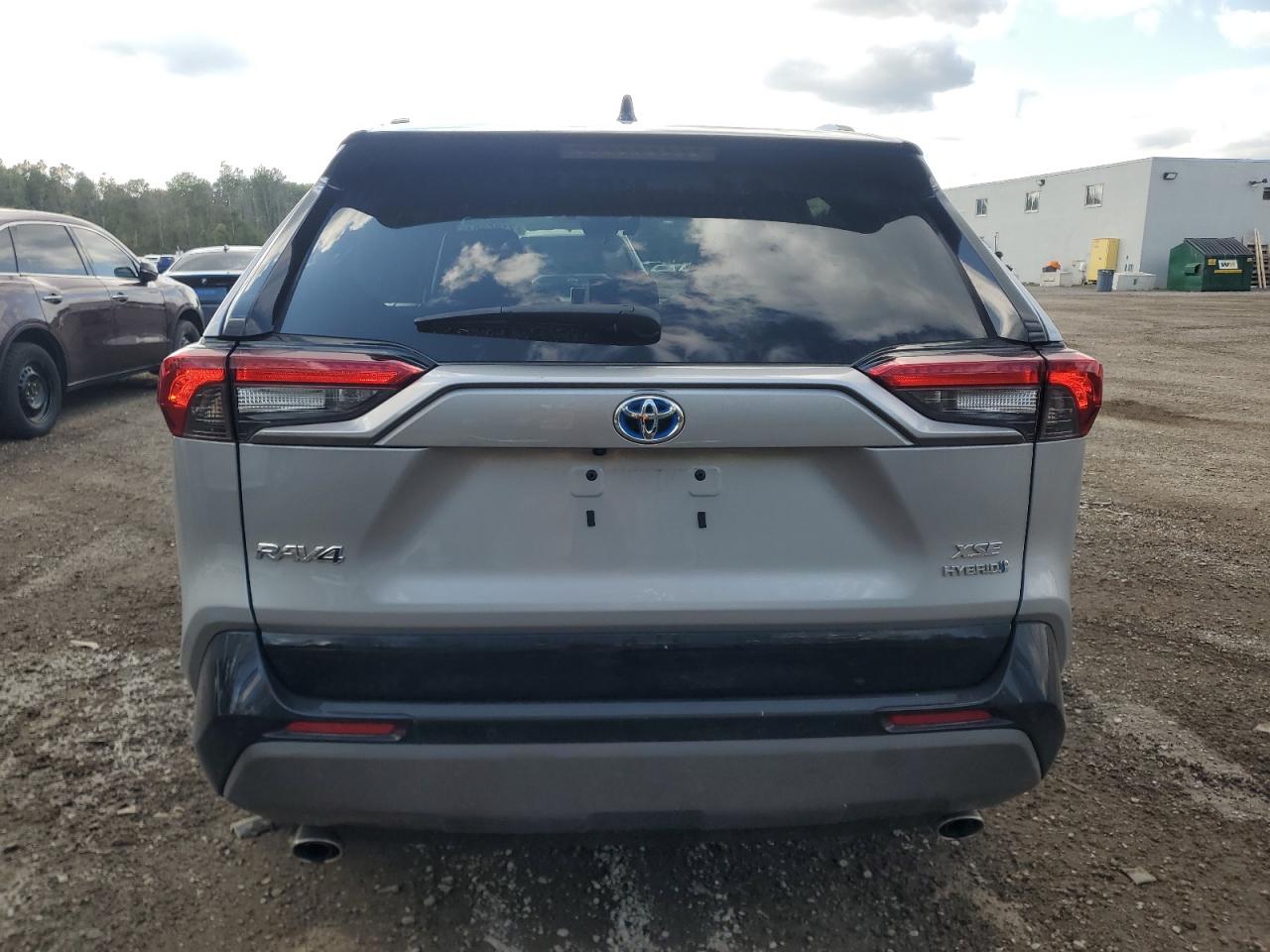 2021 Toyota Rav4 Xle VIN: 2T3RWRFV7MW123535 Lot: 71953045