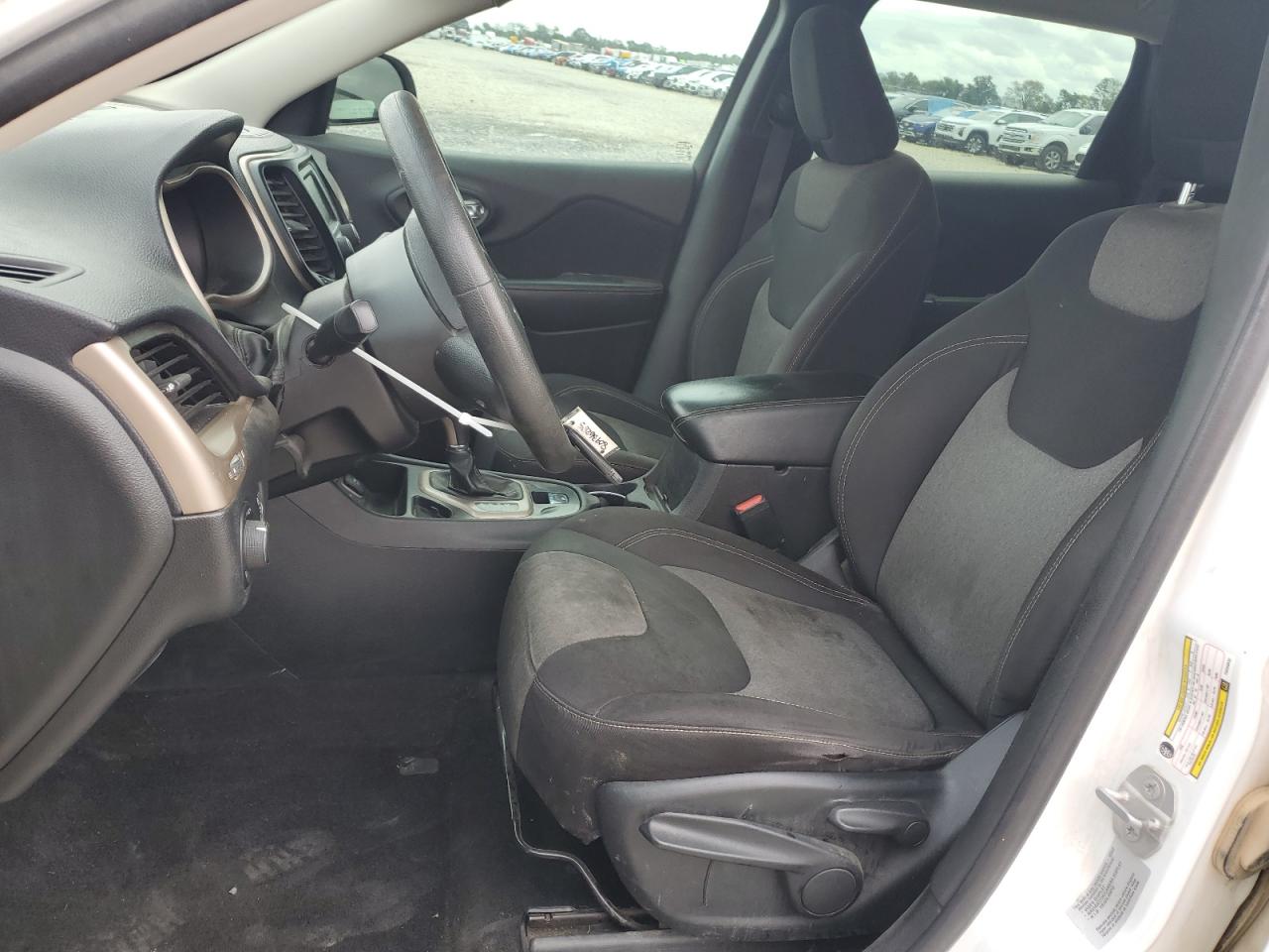 2015 Jeep Cherokee Sport VIN: 1C4PJLAB1FW548432 Lot: 80936285