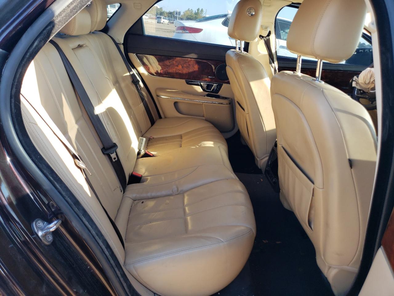 2014 Jaguar Xj VIN: SAJWA1CZ9E8V64280 Lot: 81756415