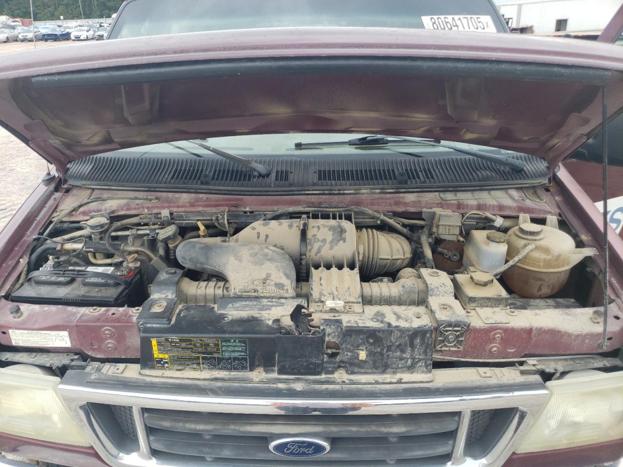 2005 Ford Econoline E350 Super Duty Wagon VIN: 1FBNE31L25HB07808 Lot: 80641705
