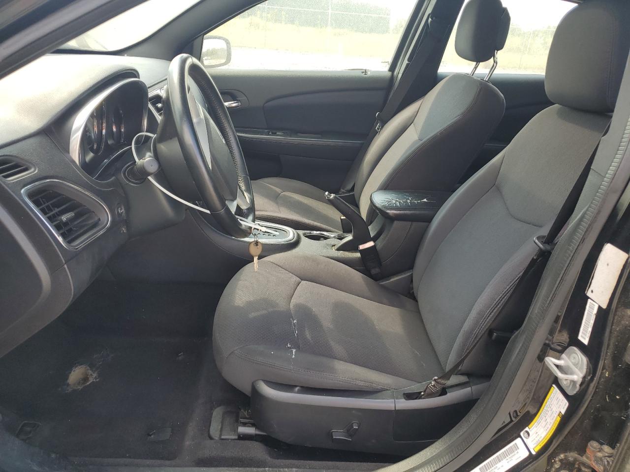 2014 Chrysler 200 Touring VIN: 1C3CCBBG3EN118634 Lot: 81291215