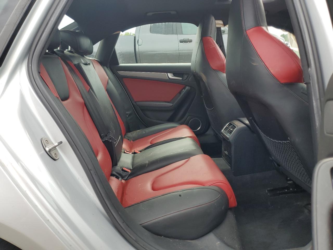 2013 Audi S4 Premium Plus VIN: WAUBGAFL2DA251045 Lot: 81634325