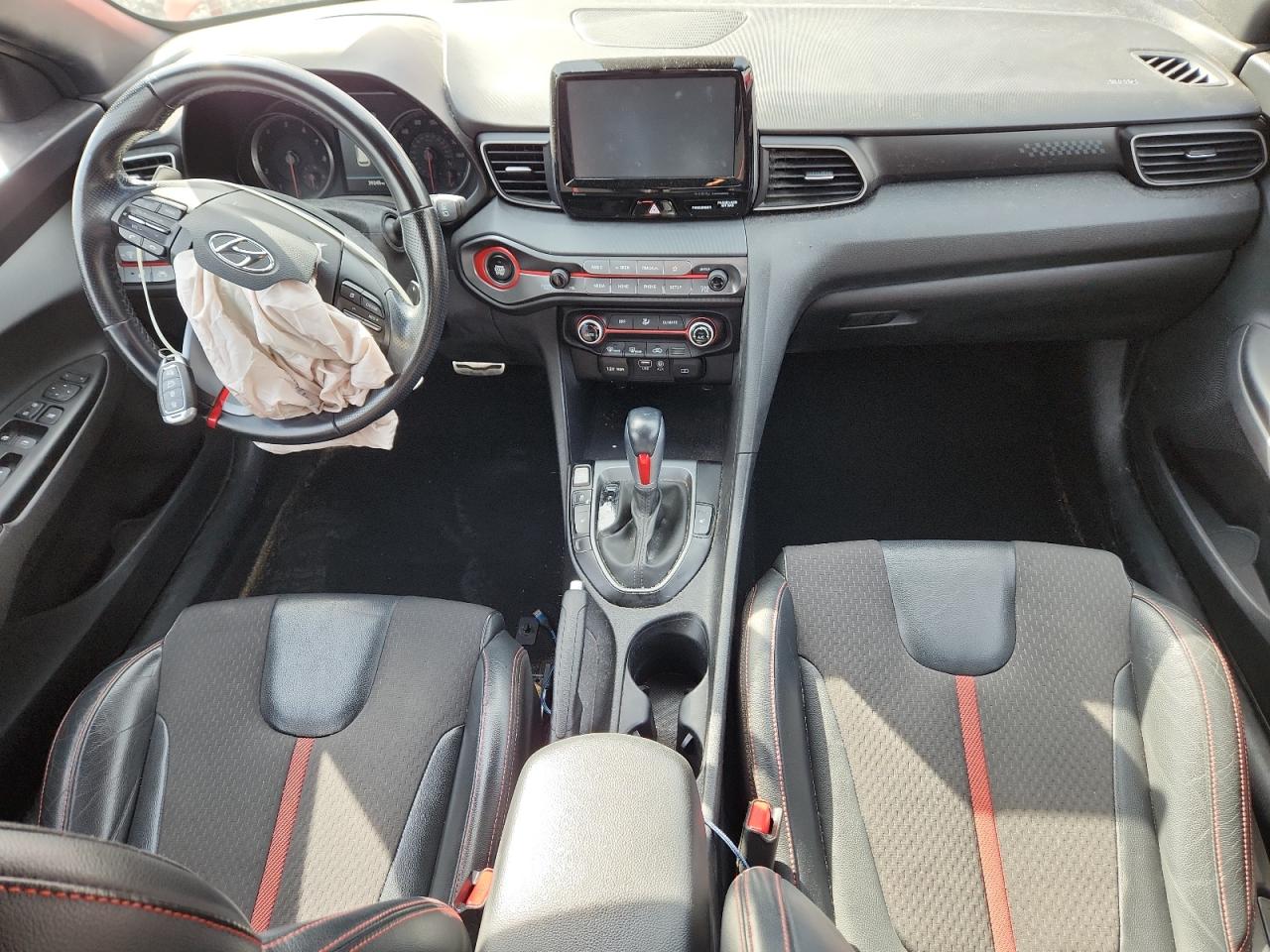 2019 Hyundai Veloster Turbo VIN: KMHTH6AB8KU009366 Lot: 82120485