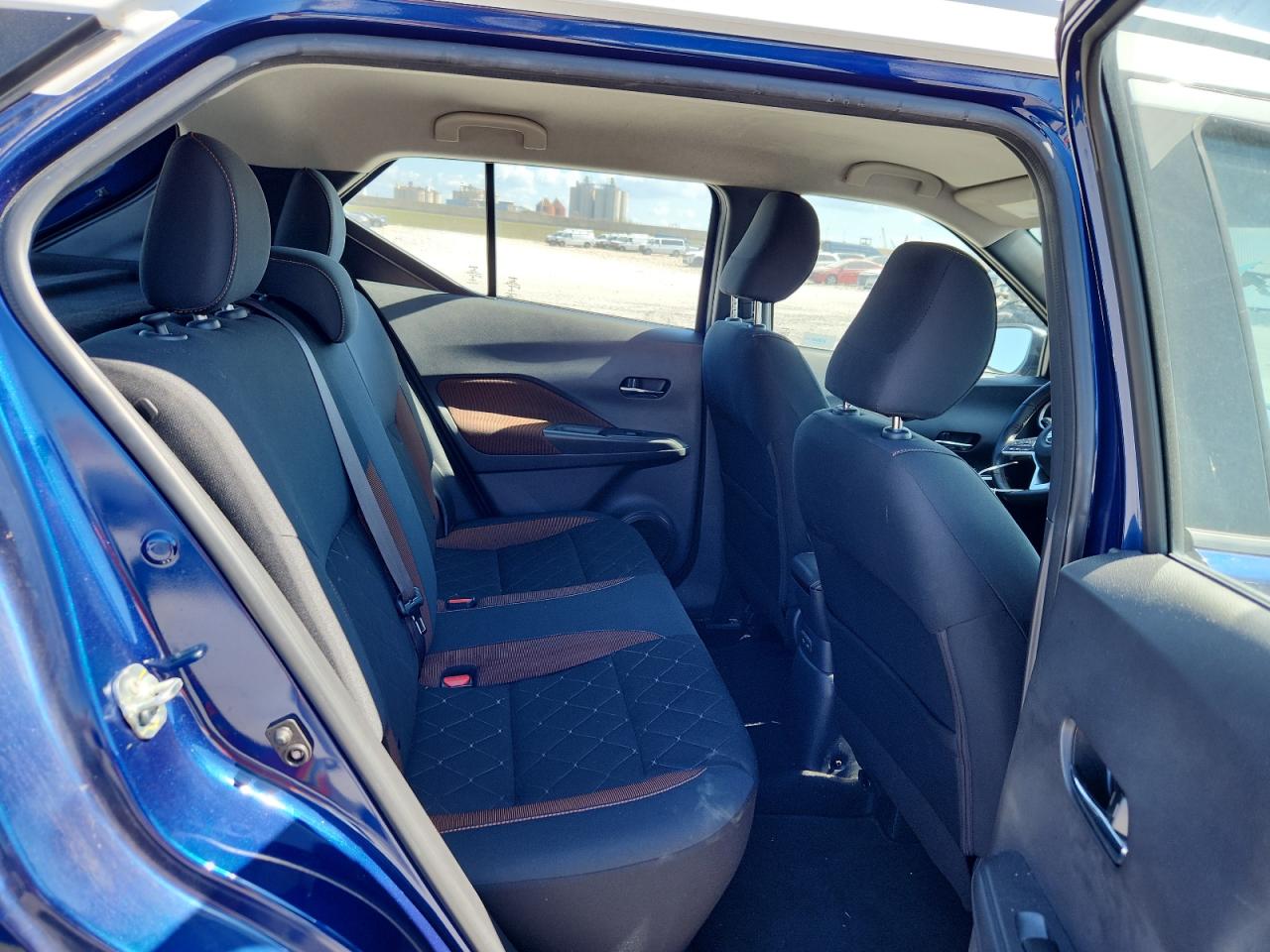 2019 Nissan Kicks S VIN: 3N1CP5CU4KL565686 Lot: 80799655