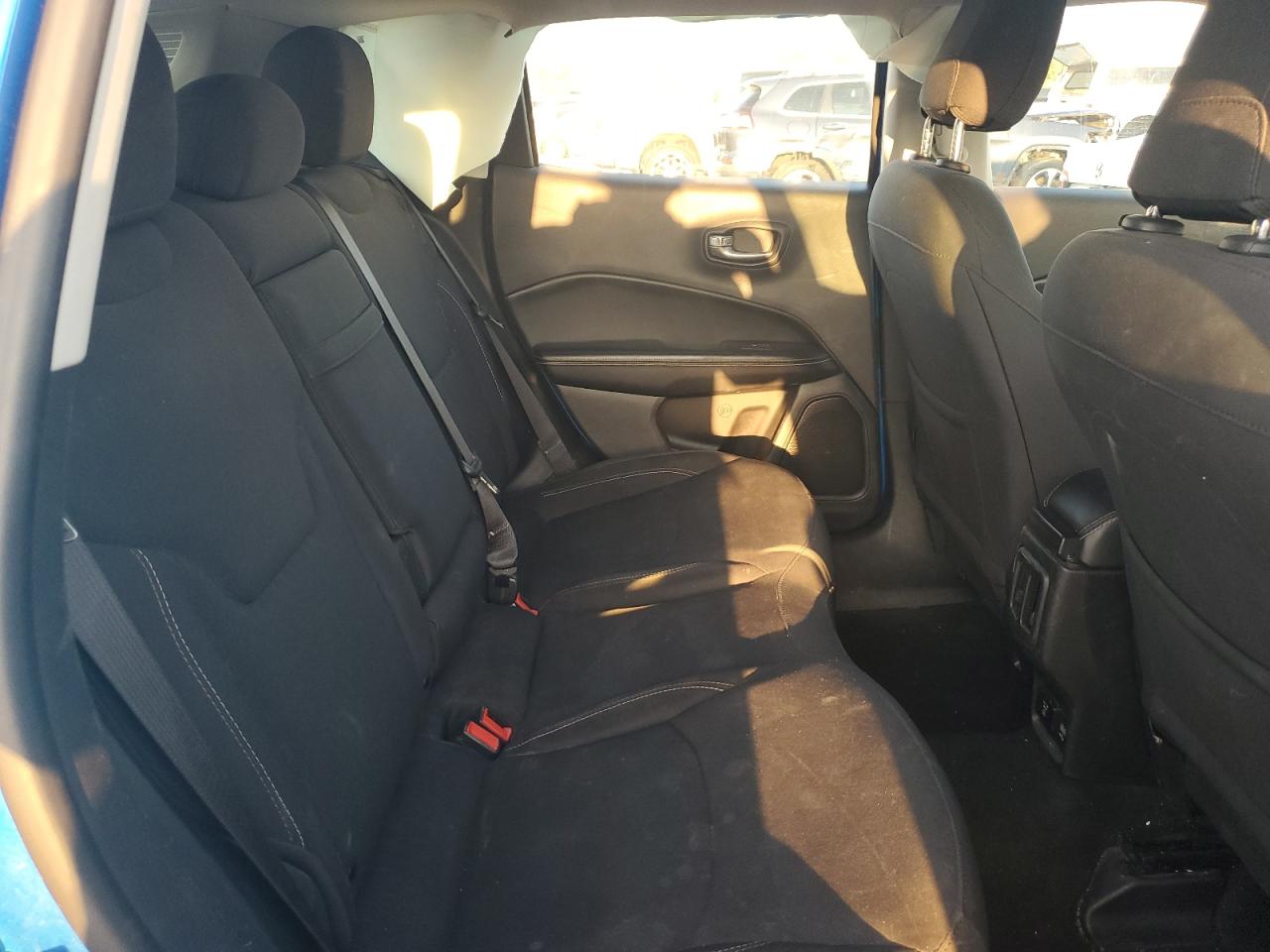 2019 Jeep Compass Sport VIN: 3C4NJDAB9KT658934 Lot: 80175385