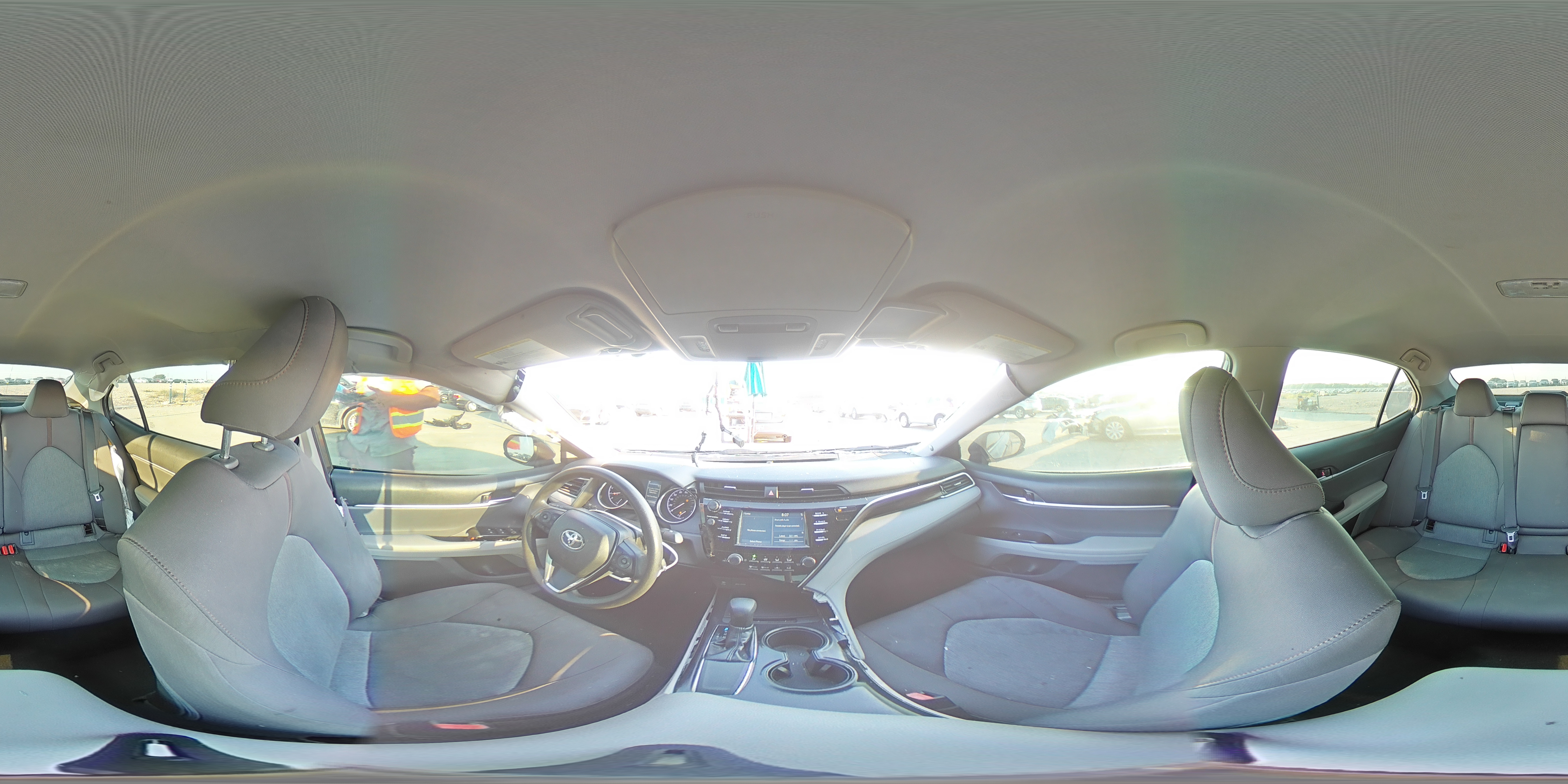 2018 Toyota Camry L VIN: 4T1B11HK7JU086253 Lot: 80956395