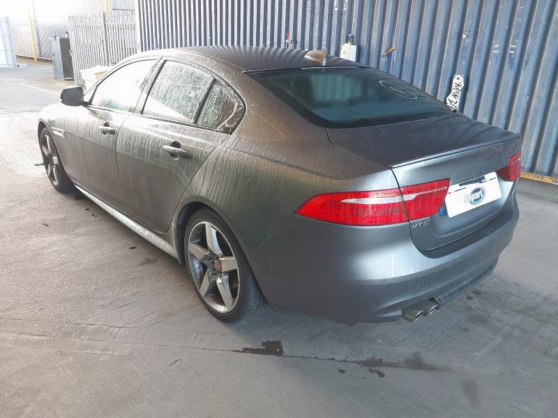 2016 JAGUAR XE R-SPORT D AUTO 