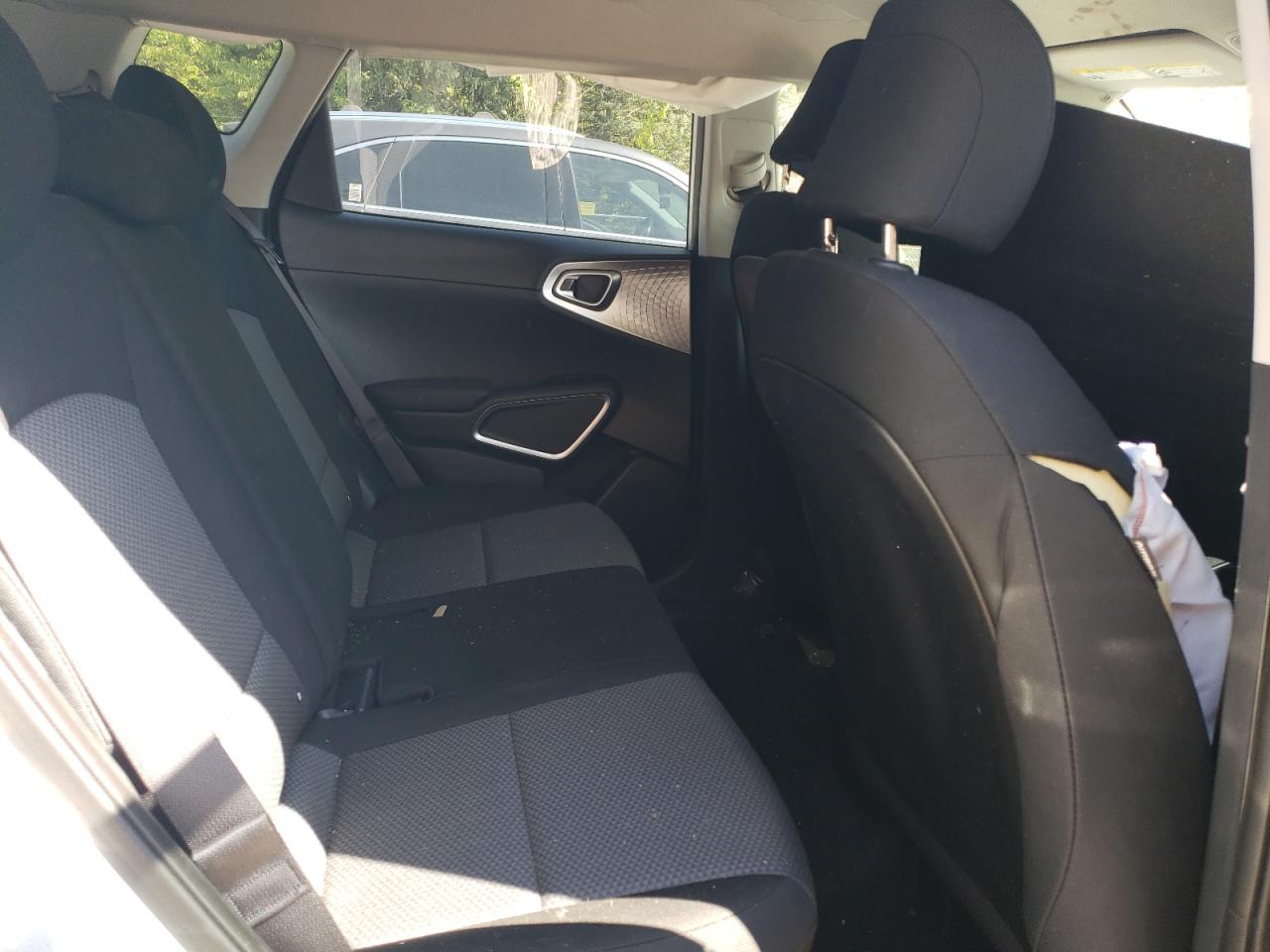 2020 Kia Soul Lx VIN: KNDJ23AU3L7045687 Lot: 80697915