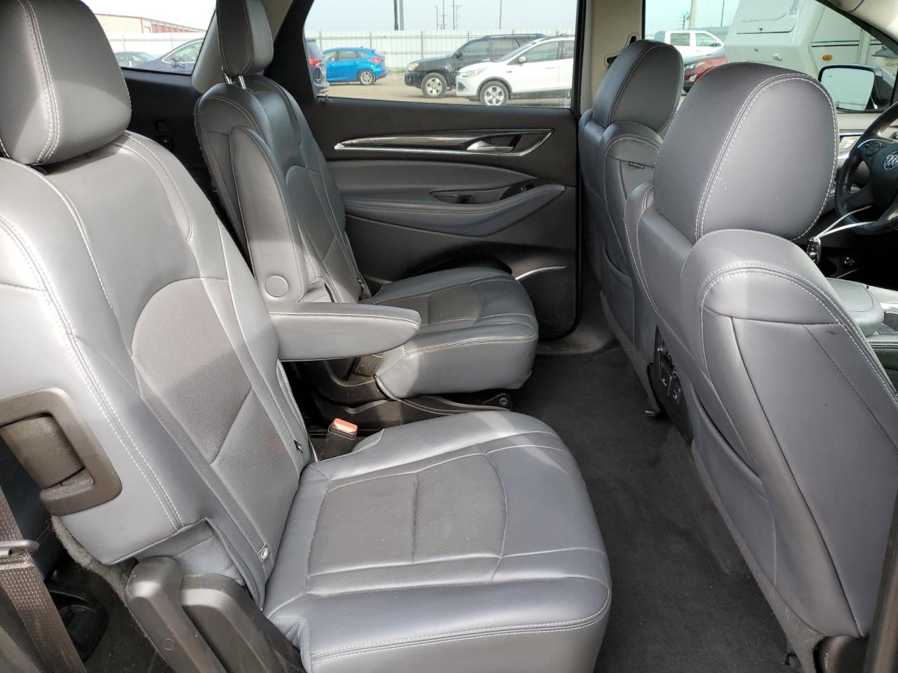 2018 Buick Enclave Essence VIN: 5GAEVAKW8JJ267270 Lot: 71913835