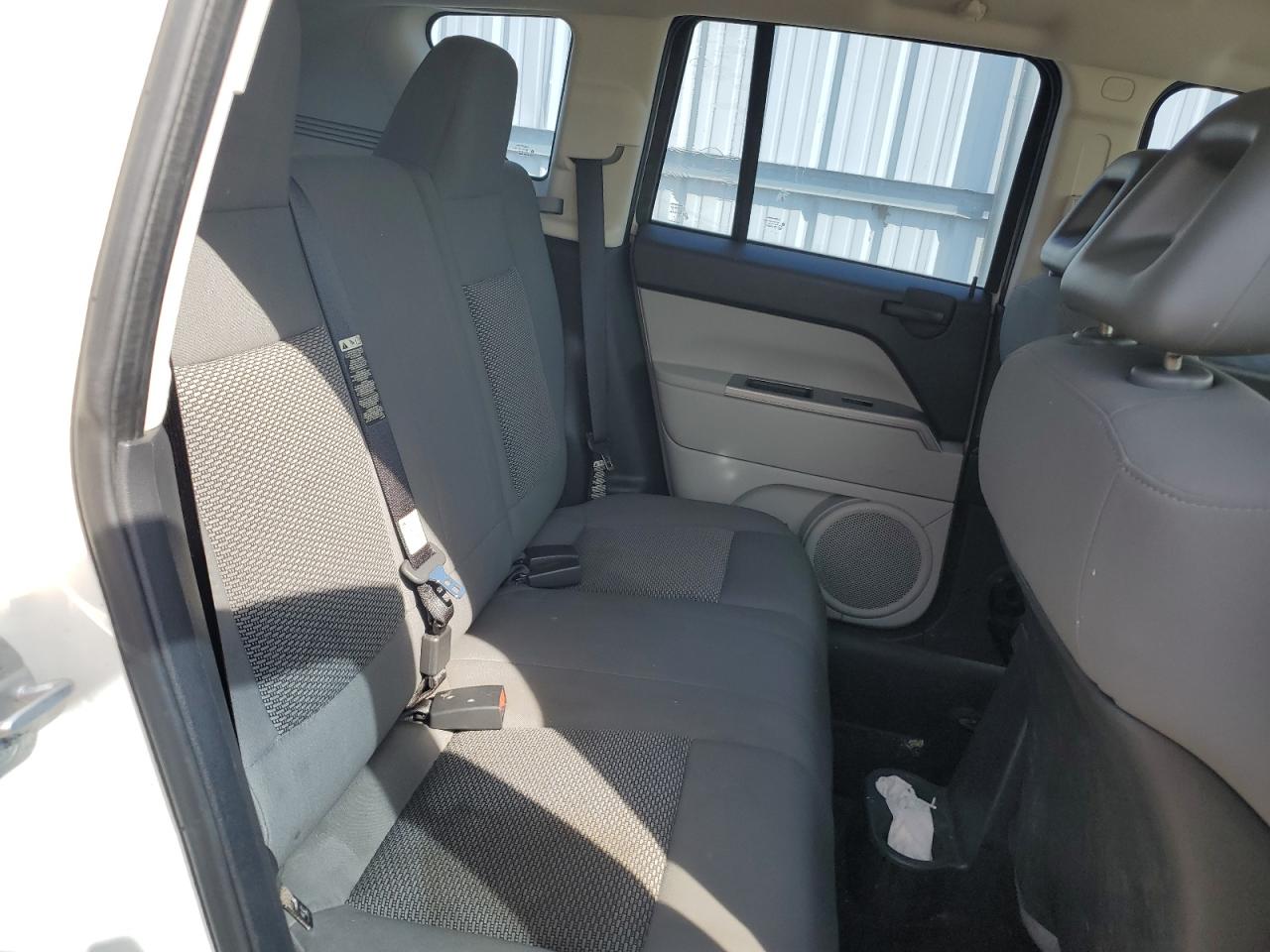 2008 Jeep Compass VIN: 1J8FT47057D237268 Lot: 80384205