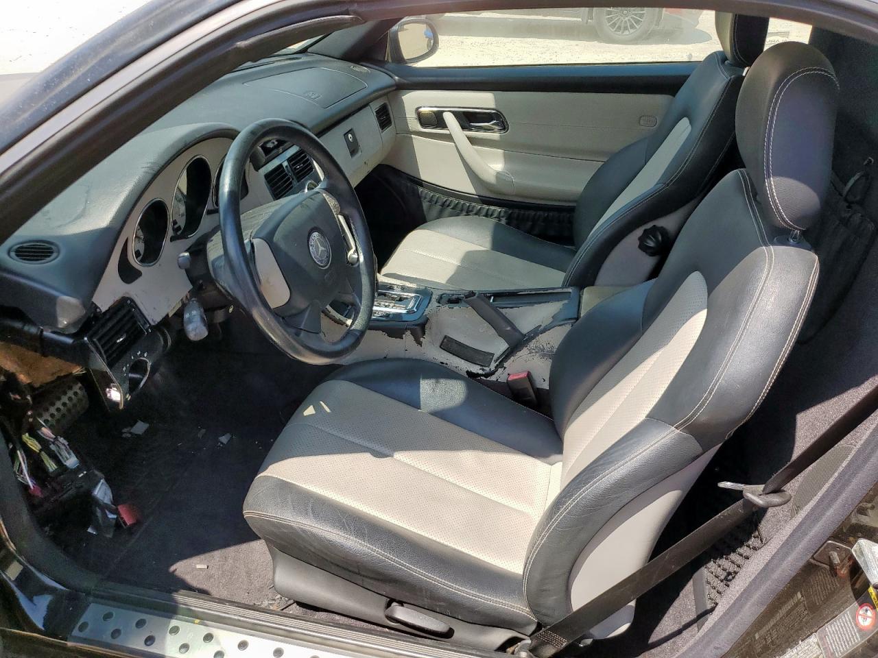 2000 Mercedes-Benz Slk 230 Kompressor VIN: WDBKK47F9YF165976 Lot: 80807425