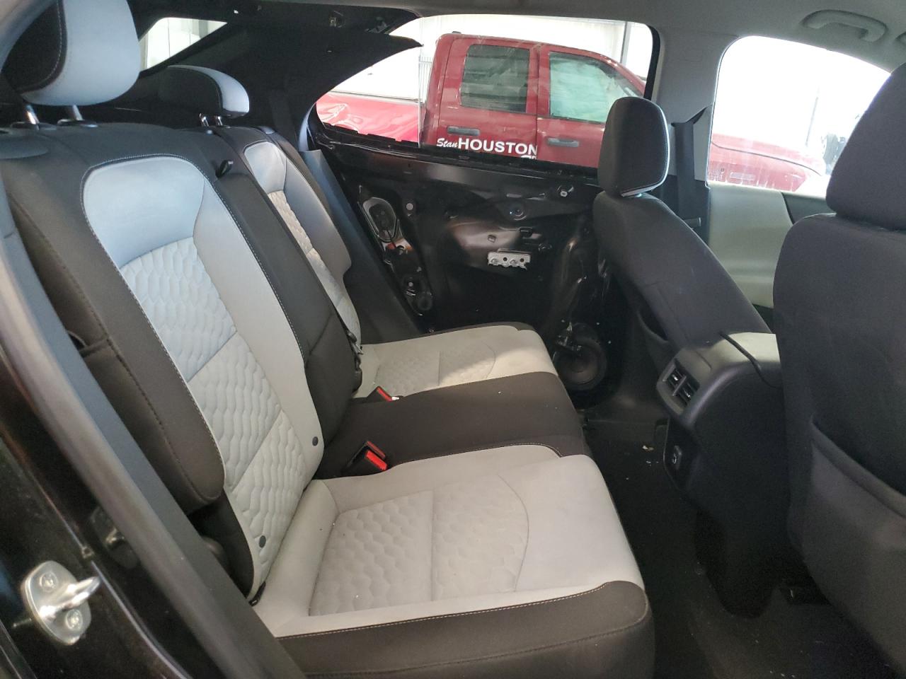 2020 Chevrolet Equinox Ls VIN: 2GNAXHEV7L6101333 Lot: 81674845