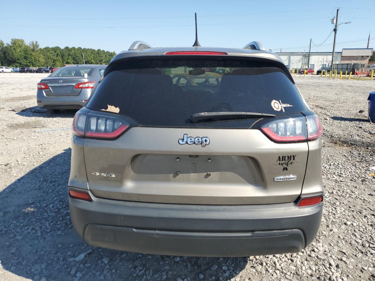 2019 Jeep Cherokee Latitude Plus VIN: 1C4PJMLB8KD121712 Lot: 70503735