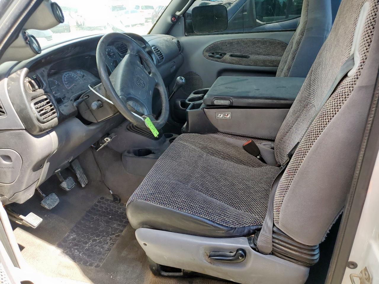 1998 Dodge Ram 2500 VIN: 1B7KC2360WJ186170 Lot: 71789335