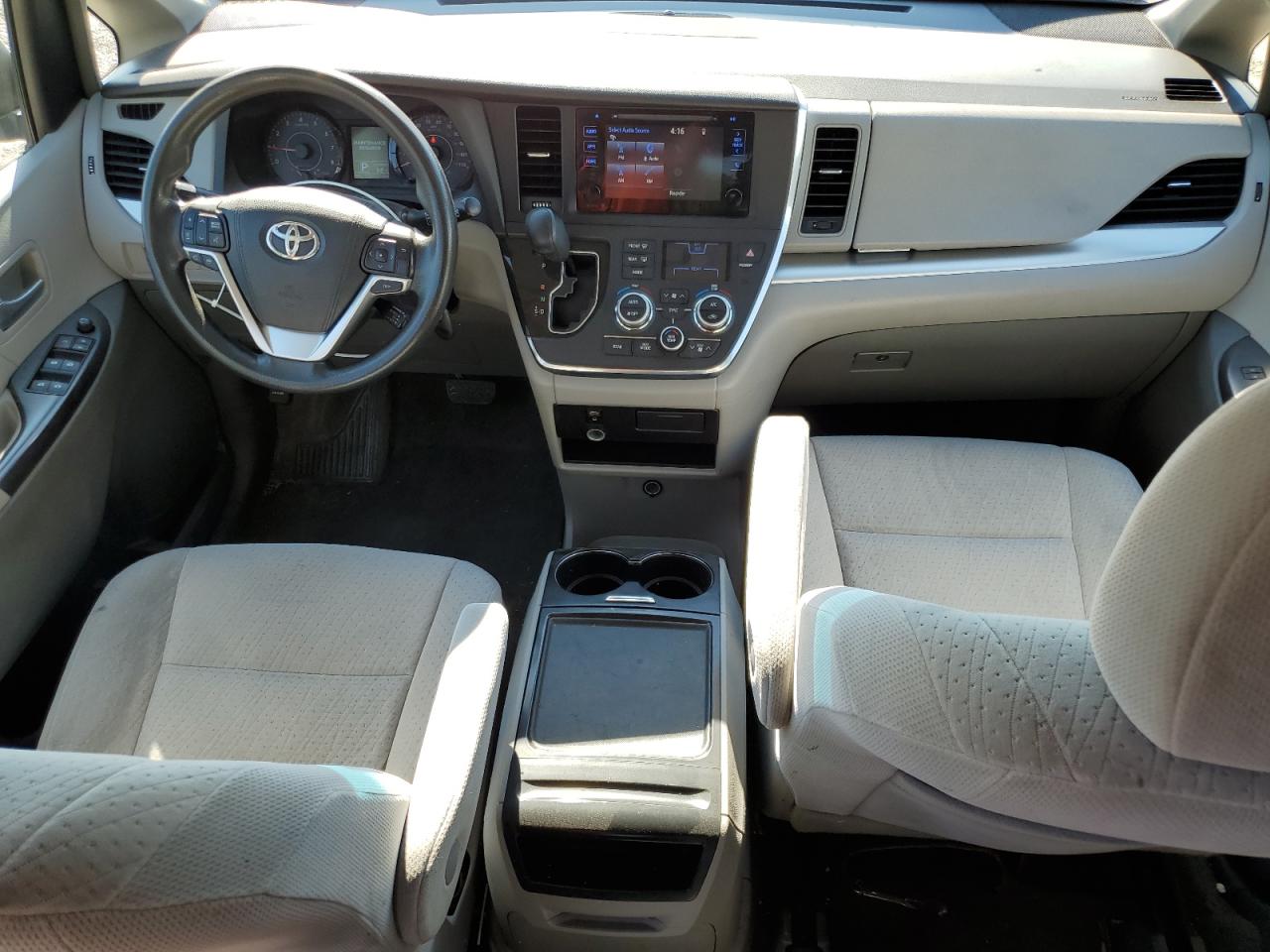 2015 Toyota Sienna Le VIN: 5TDKK3DC1FS570779 Lot: 70594095