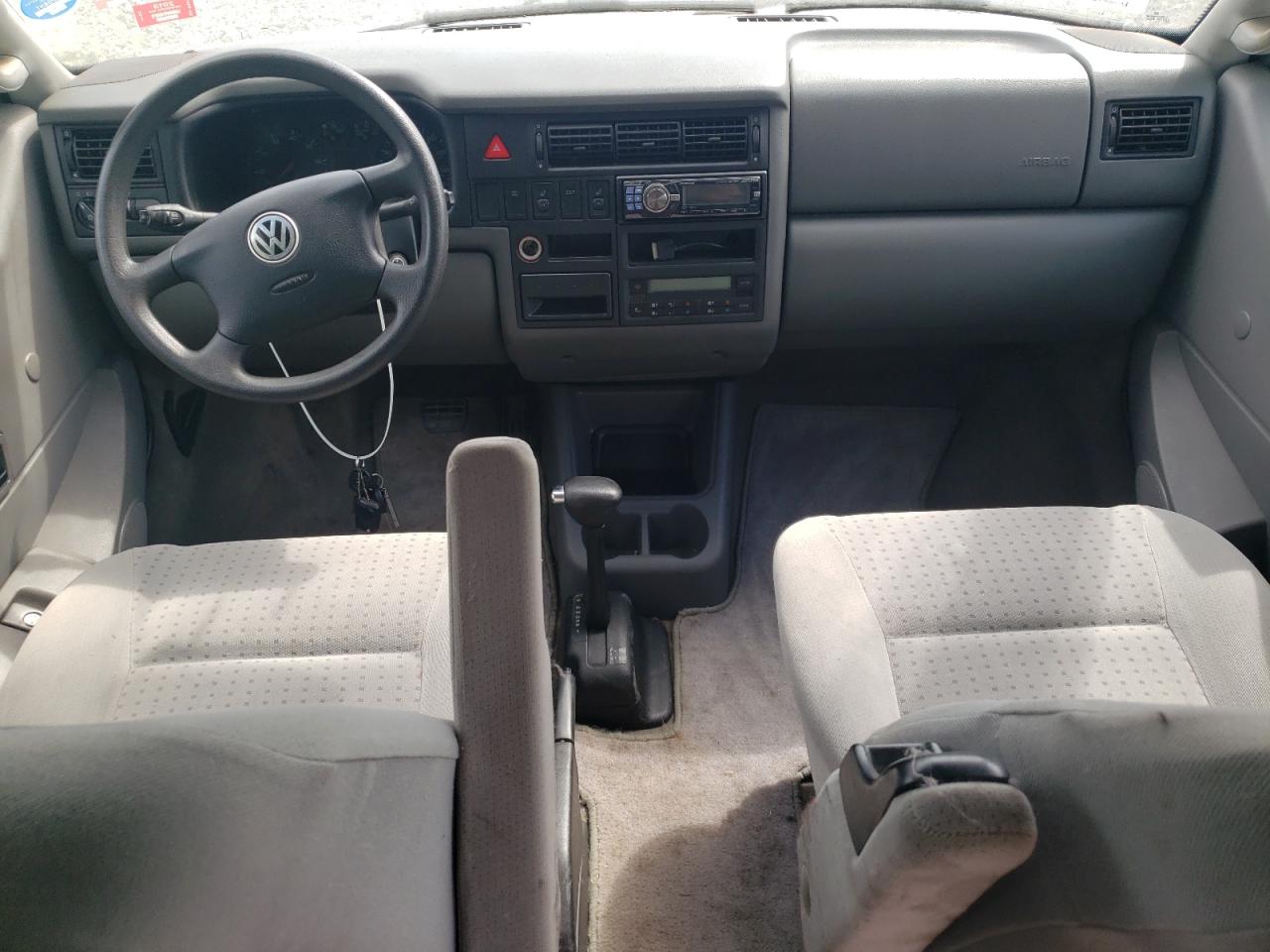 2003 Volkswagen Eurovan Gls VIN: WV2KB47002H028967 Lot: 80653635