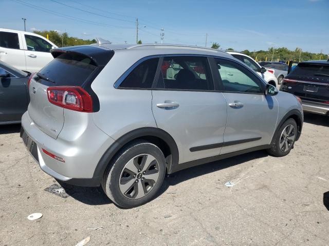  KIA NIRO 2017 Серебристый