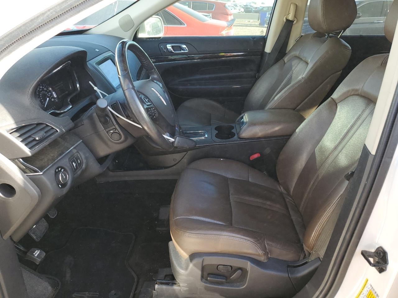 2015 Lincoln Mkt VIN: 2LMHJ5AT3FBL04386 Lot: 80186475