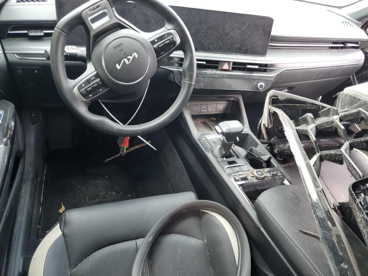 2025 Kia K5 Gt Line VIN: KNAG64J74S5329710 Lot: 81286435