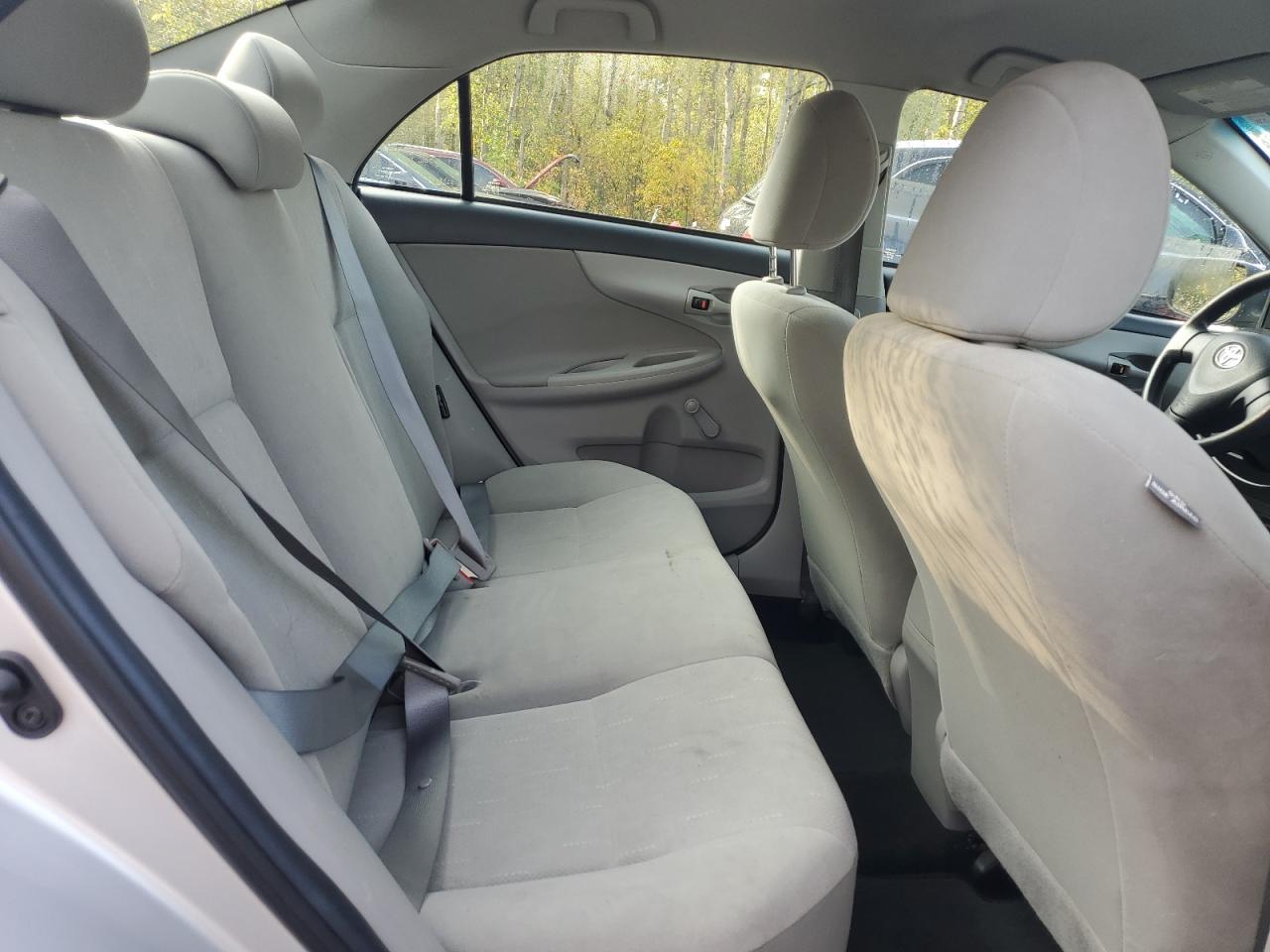 2011 Toyota Corolla Base VIN: 2T1BU4EE2BC744376 Lot: 81732235