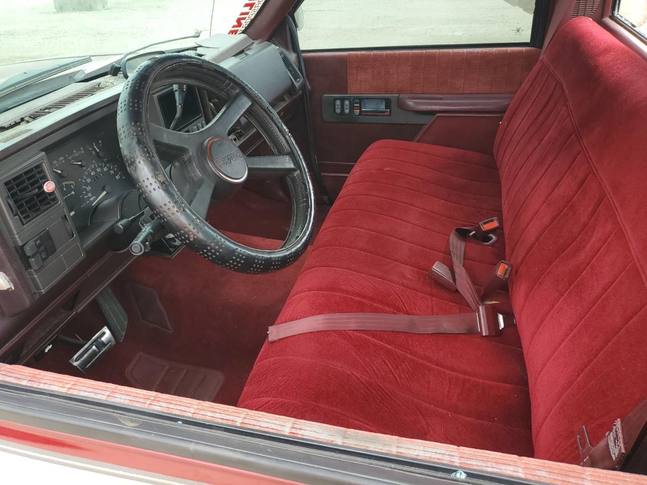 1992 GMC Sierra C1500 VIN: 1GTDC14K6NE521308 Lot: 81970285