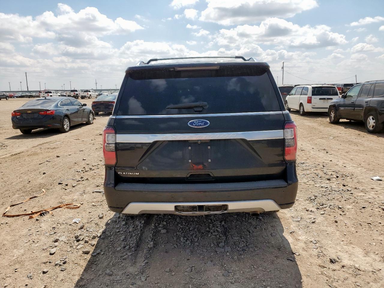 2020 Ford Expedition Platinum VIN: 1FMJU1MT1LEA51528 Lot: 71889475