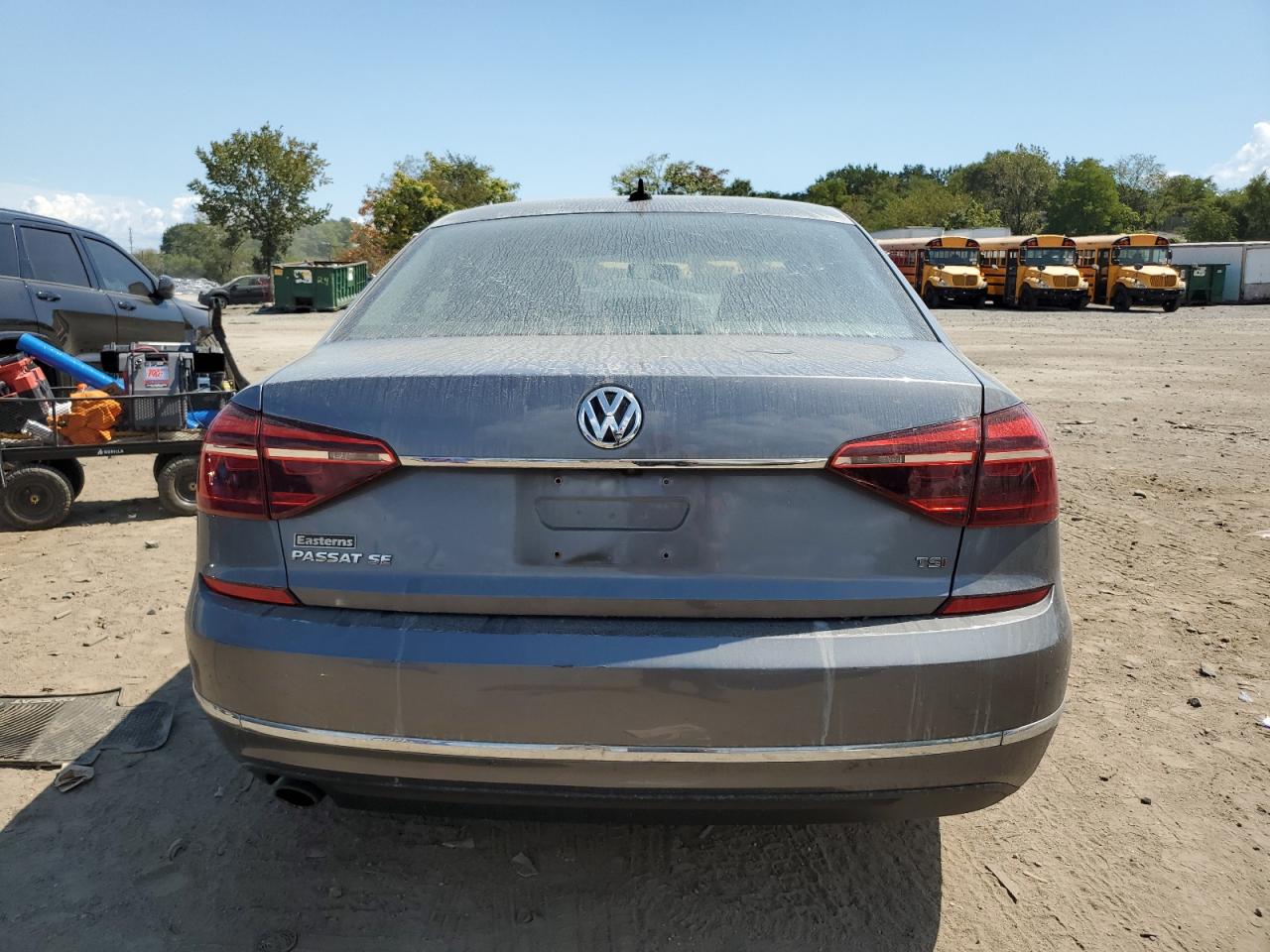 2017 Volkswagen Passat Se VIN: 1VWBT7A32HC062069 Lot: 71208435