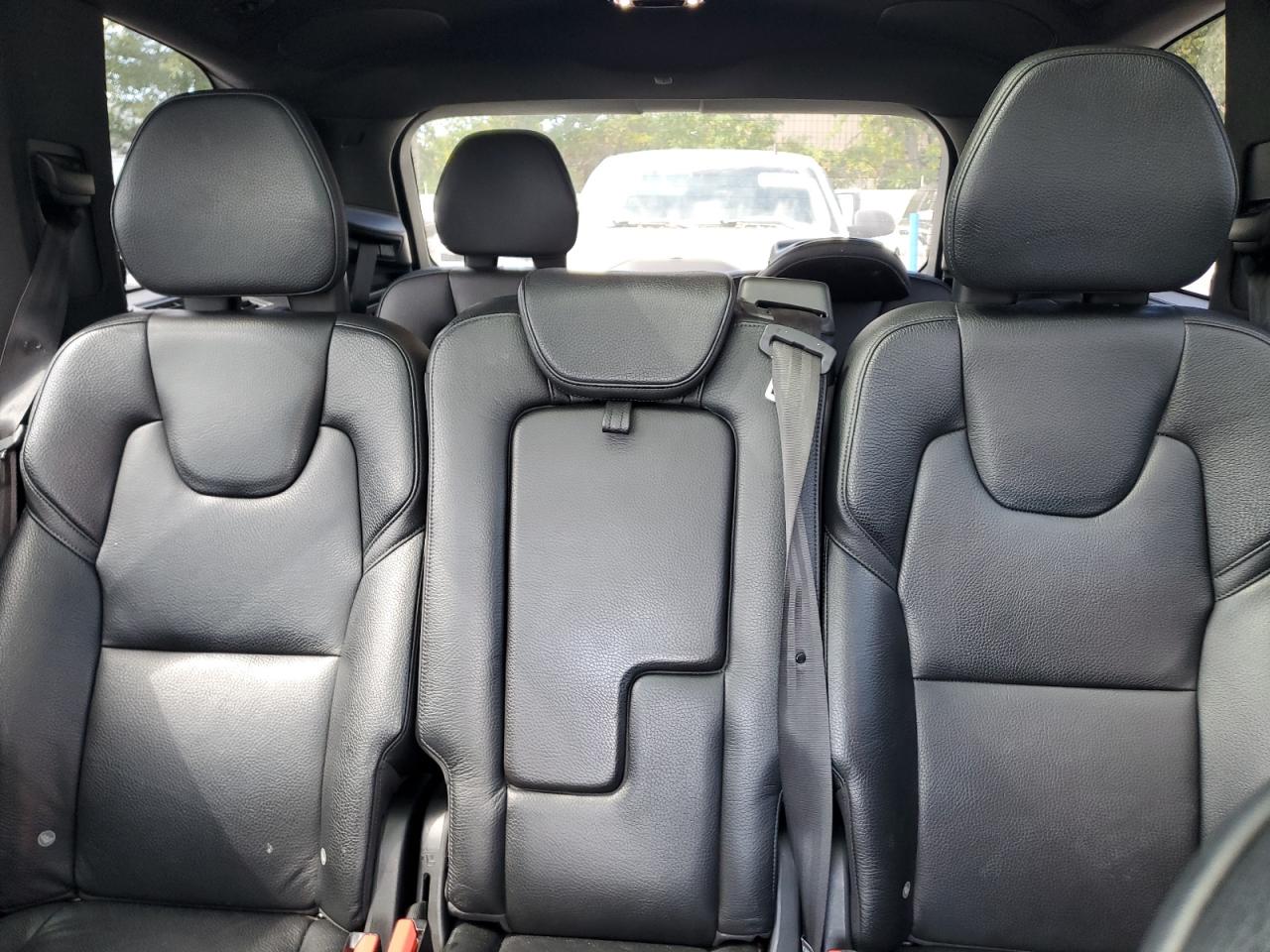 2016 Volvo Xc90 T6 VIN: YV4A22PK0G1061898 Lot: 70330915