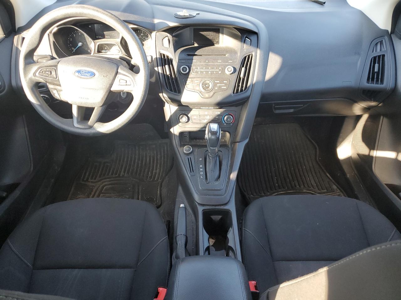 2016 Ford Focus Se VIN: 1FADP3F21GL203842 Lot: 84184005