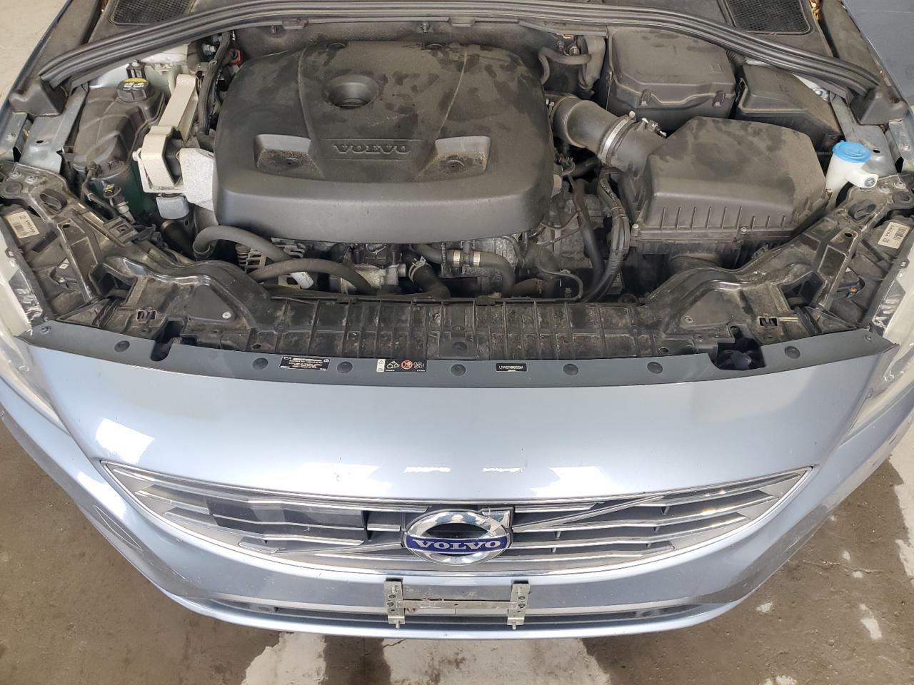 2017 Volvo S60 Platinum VIN: LYV402TMXHB153544 Lot: 71021365