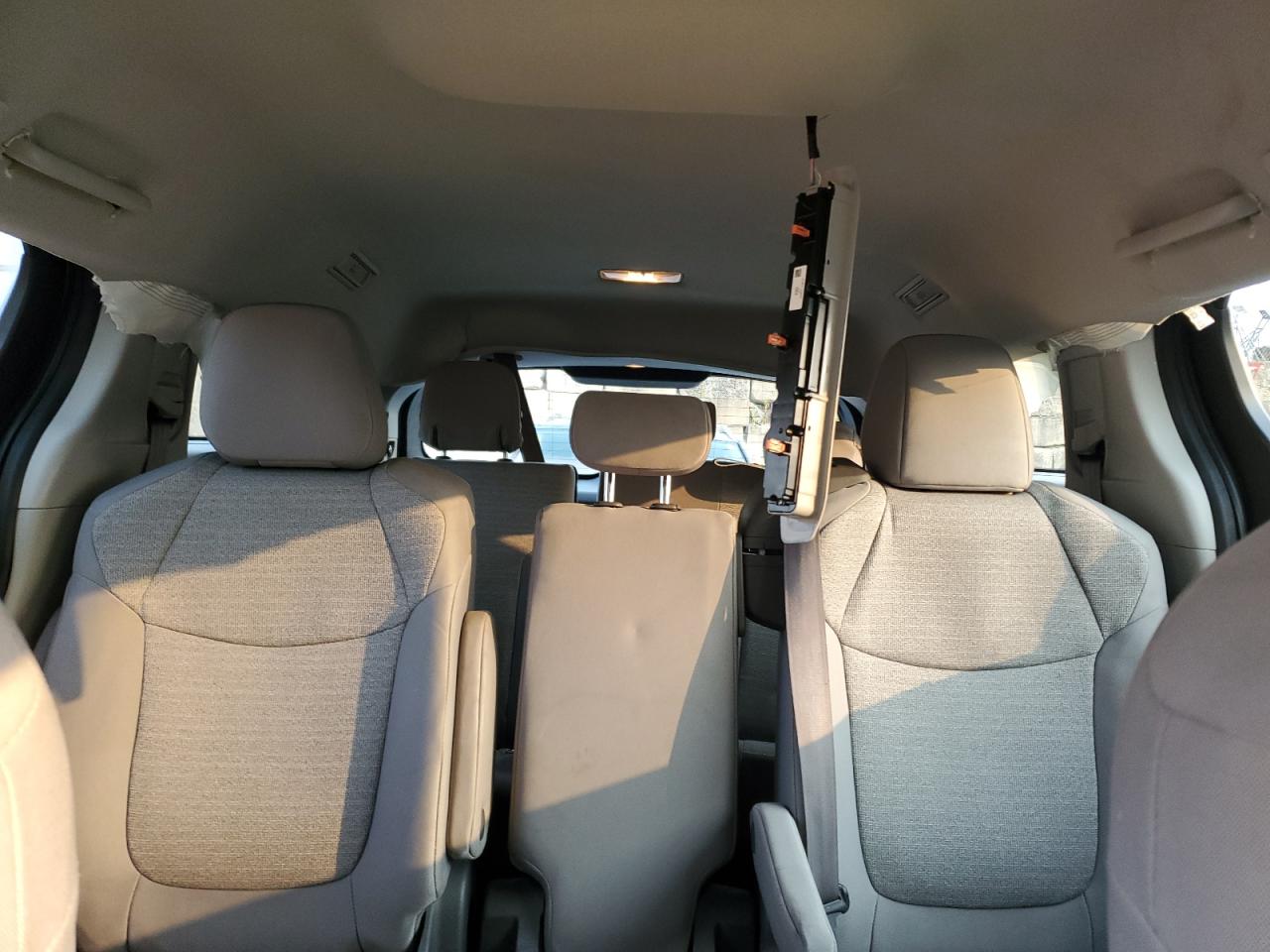 2021 Toyota Sienna Le VIN: 5TDKSKFC2MS019491 Lot: 71558245