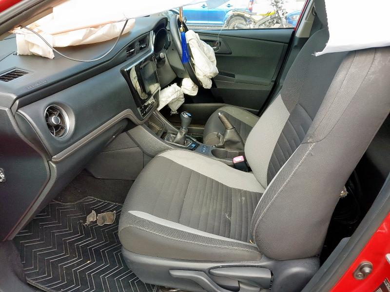 2015 TOYOTA AURIS DESIGN VVT-I CVT 