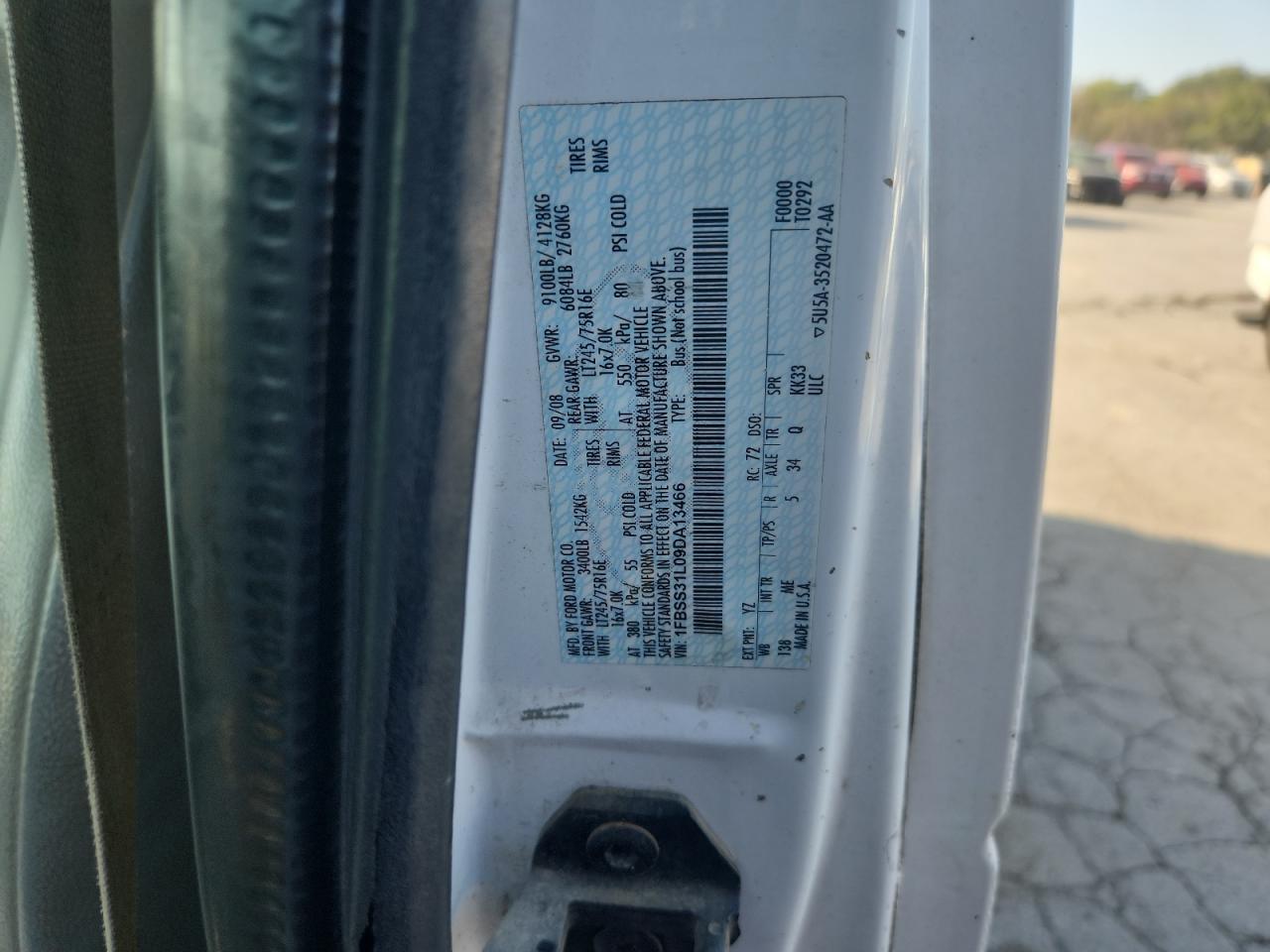 2009 Ford Econoline E350 Super Duty Wagon VIN: 1FBSS31L09DA13466 Lot: 81419255