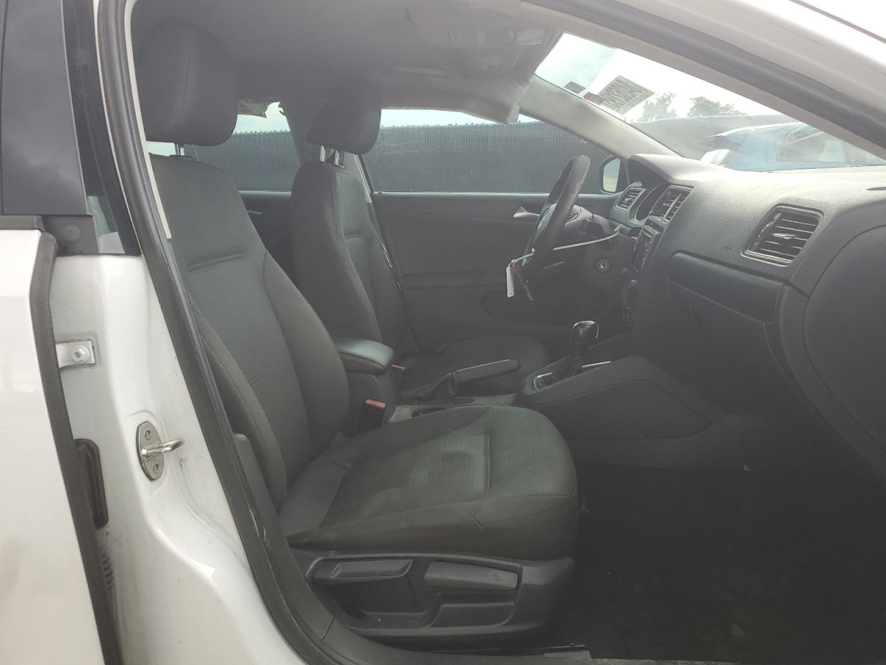 2016 Volkswagen Jetta S VIN: 3VW267AJ0GM255355 Lot: 84262195