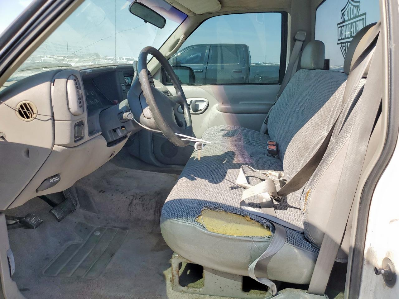 1996 Chevrolet Gmt-400 C1500 VIN: 1GCEC14W0TZ130166 Lot: 80918325