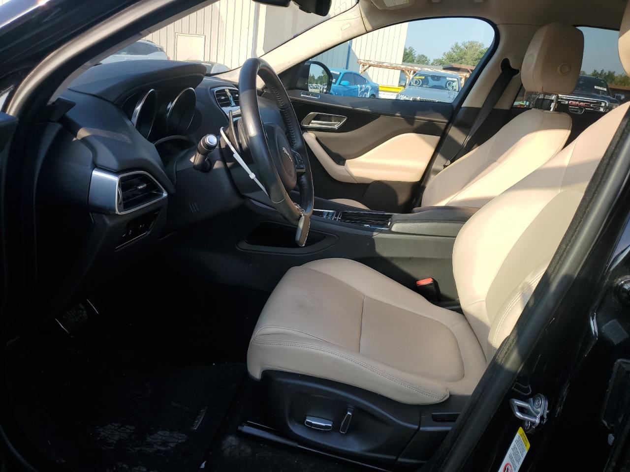 2019 Jaguar F-Pace Premium VIN: SADCJ2FX9KA616629 Lot: 70823655