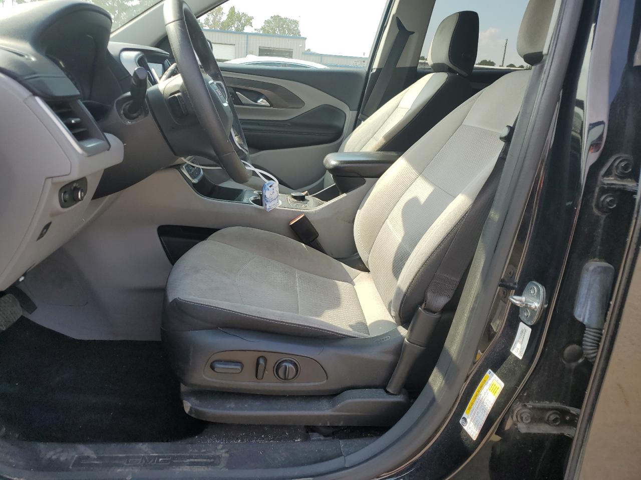 2022 GMC Terrain Sle VIN: 3GKALMEV1NL138555 Lot: 81237225