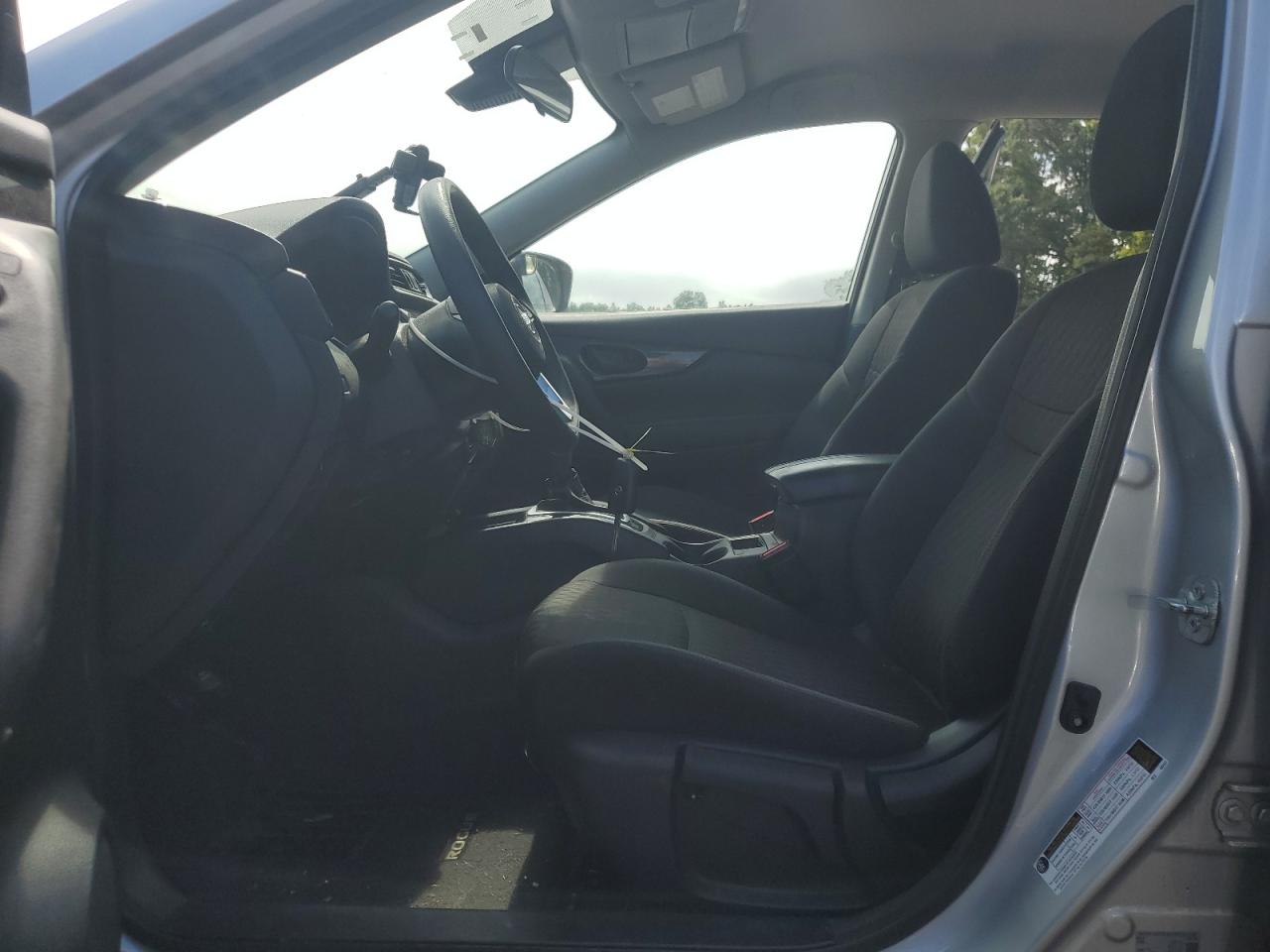 2019 Nissan Rogue S VIN: 5N1AT2MV5KC813926 Lot: 80274745