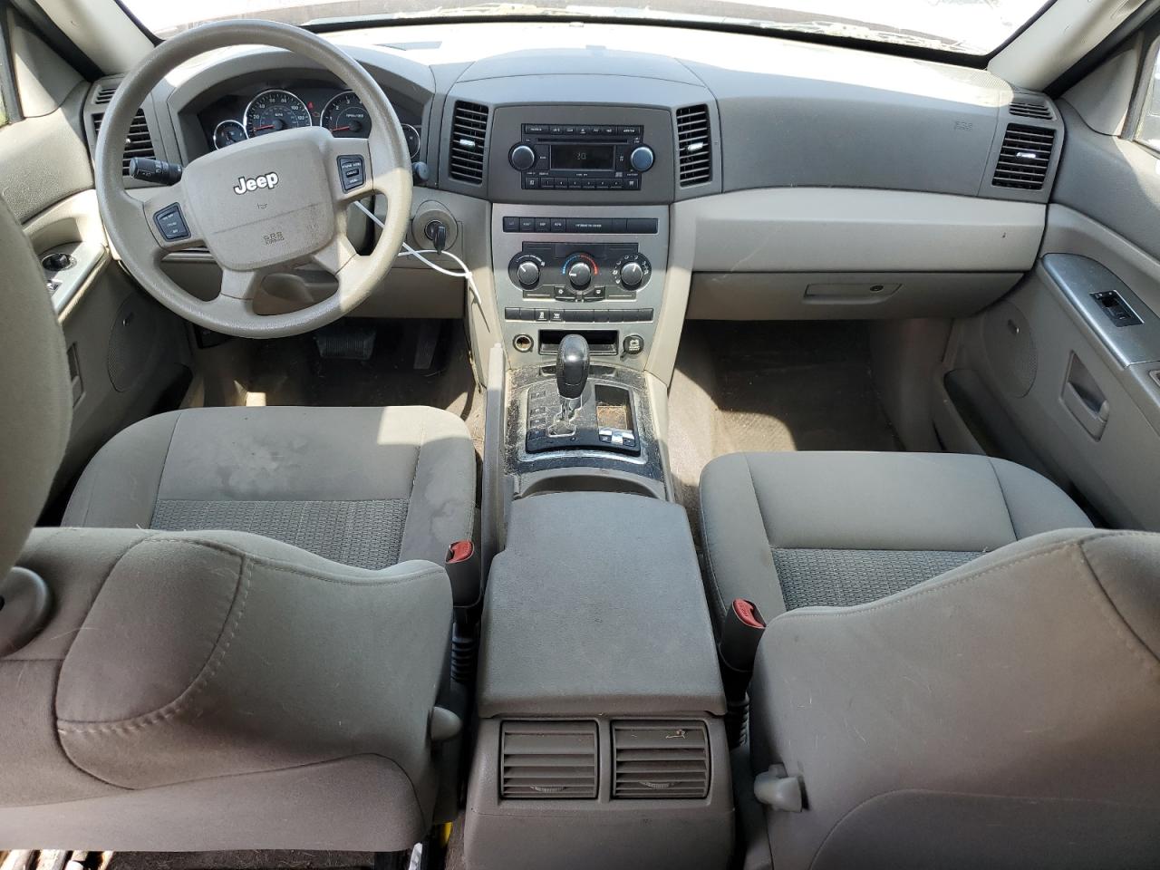 2007 Jeep Grand Cherokee Laredo VIN: 1J8HR48P07C692845 Lot: 80065825