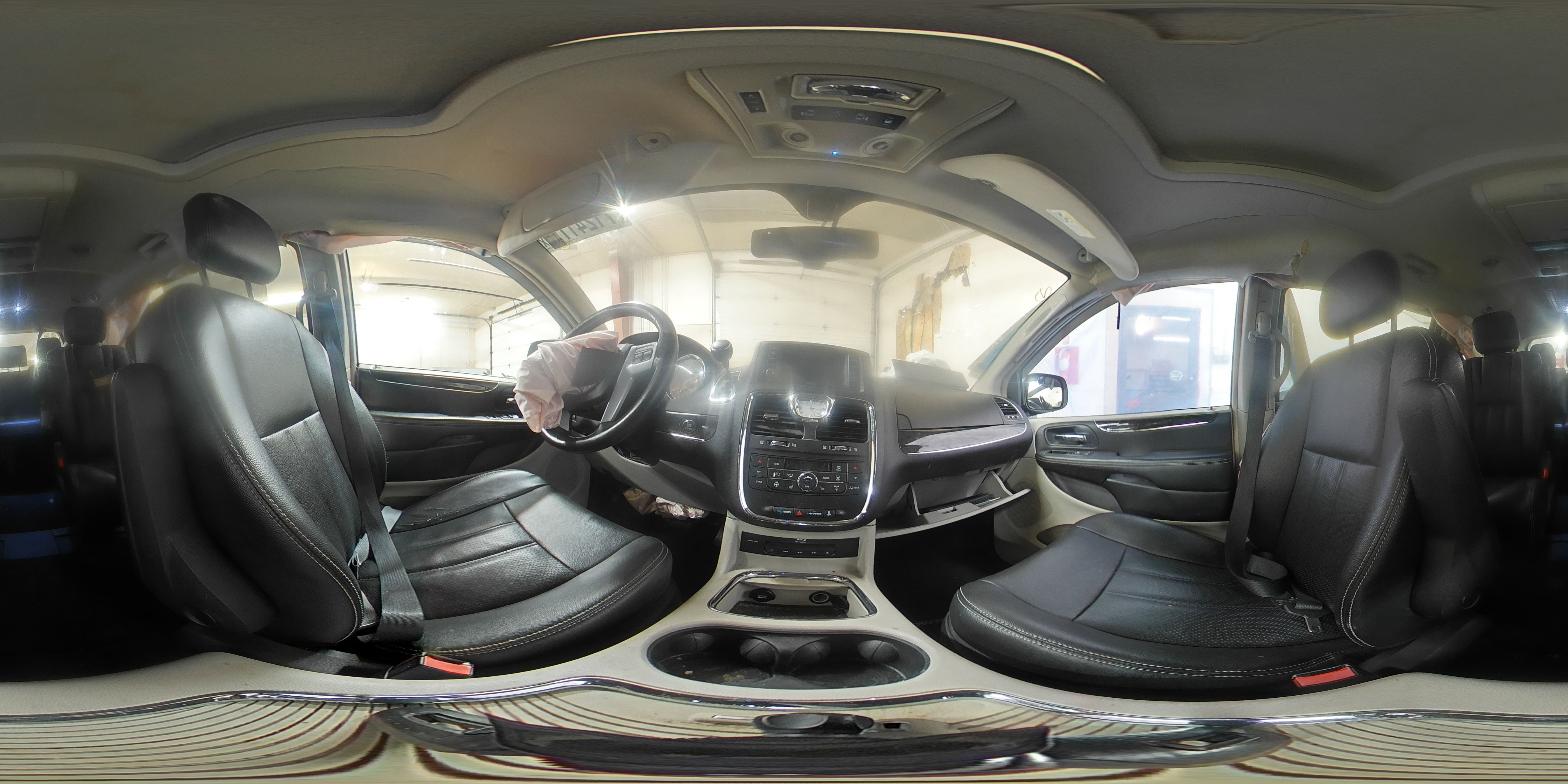 2014 Chrysler Town & Country Touring L VIN: 2C4RC1CG1ER195245 Lot: 71241115