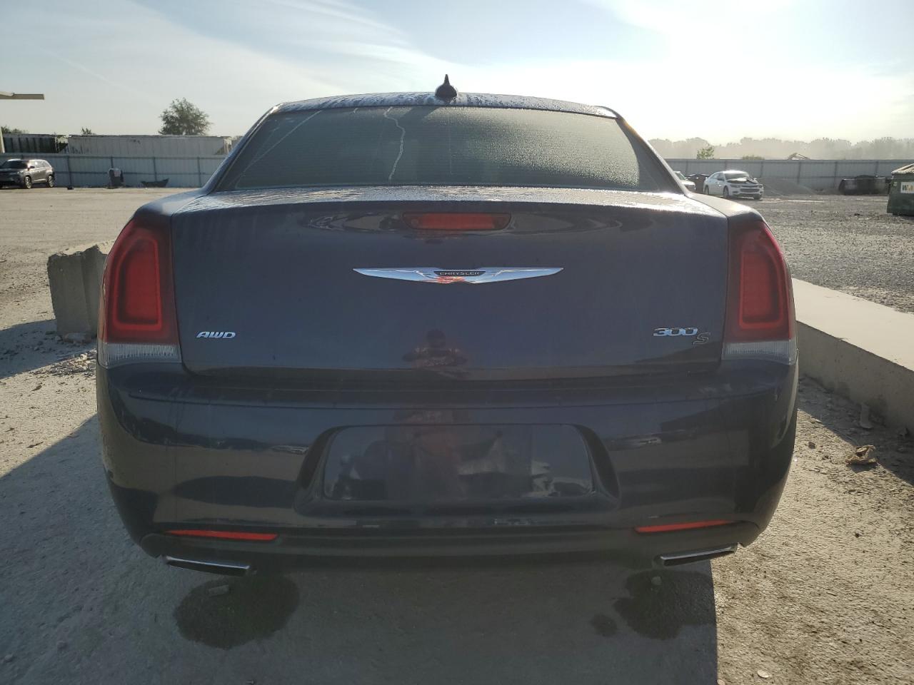 2015 Chrysler 300 S VIN: 2C3CCAGG0FH883037 Lot: 84225255