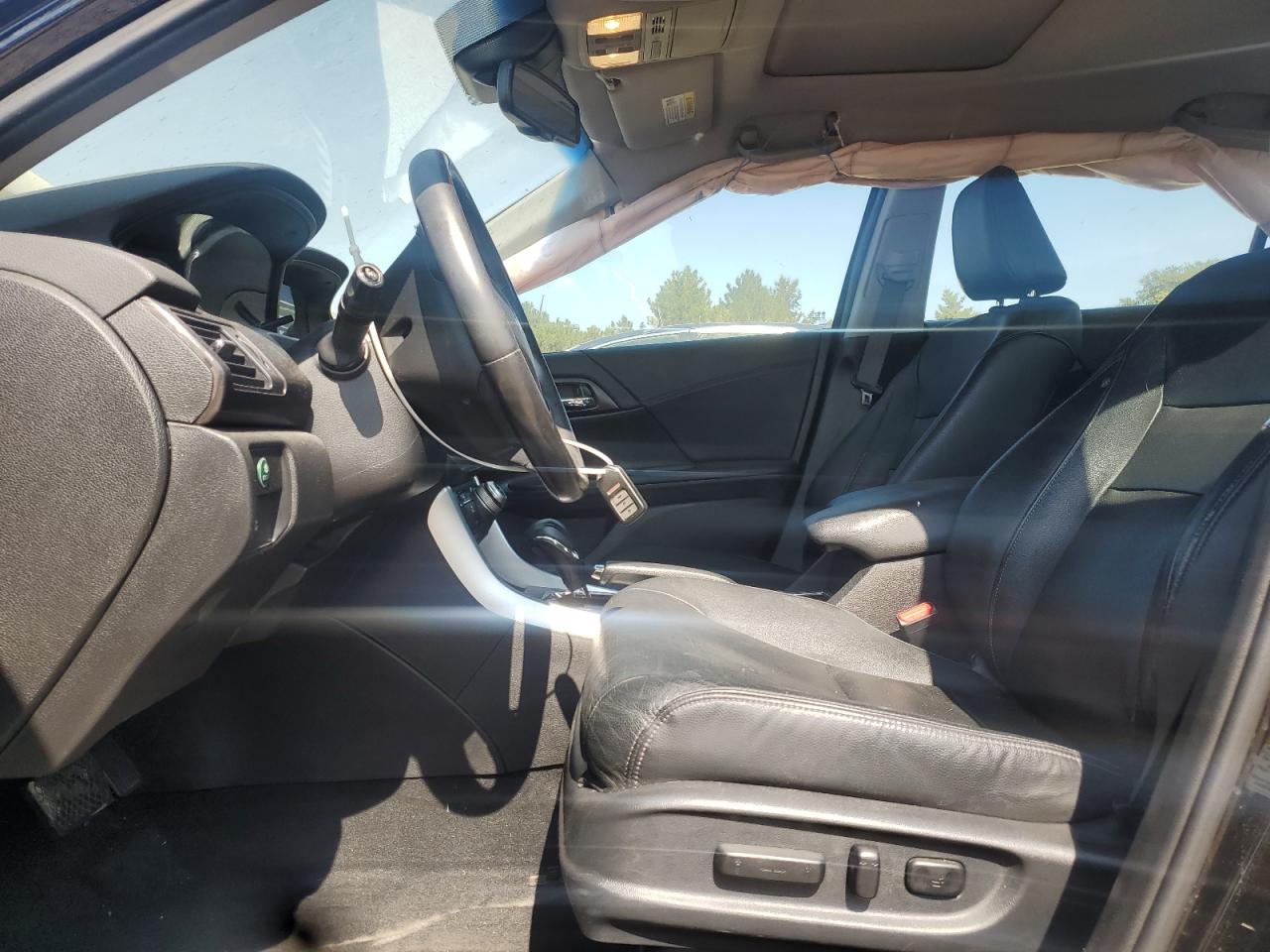 2013 Honda Accord Exl VIN: 1HGCR3F89DA006995 Lot: 81039195