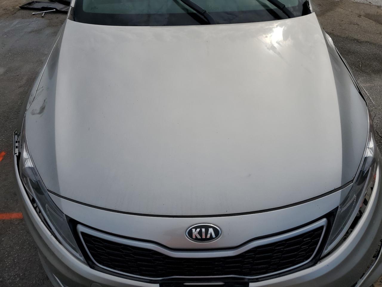 2013 Kia Optima Hybrid VIN: KNAGM4AD6D5045235 Lot: 81221975